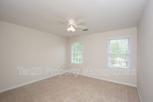 Building Photo - 4065 Windtree Ln