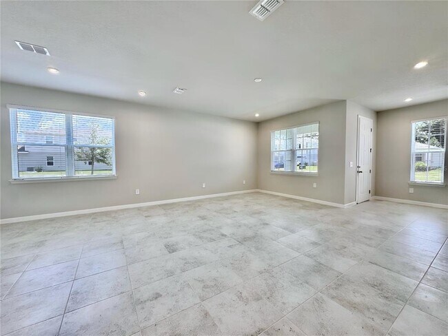 Building Photo - 3753 Isle Royal Place