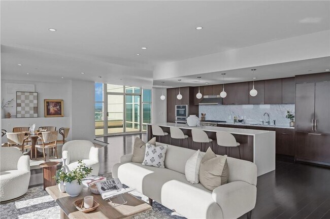 Building Photo - 1 W Exchange St