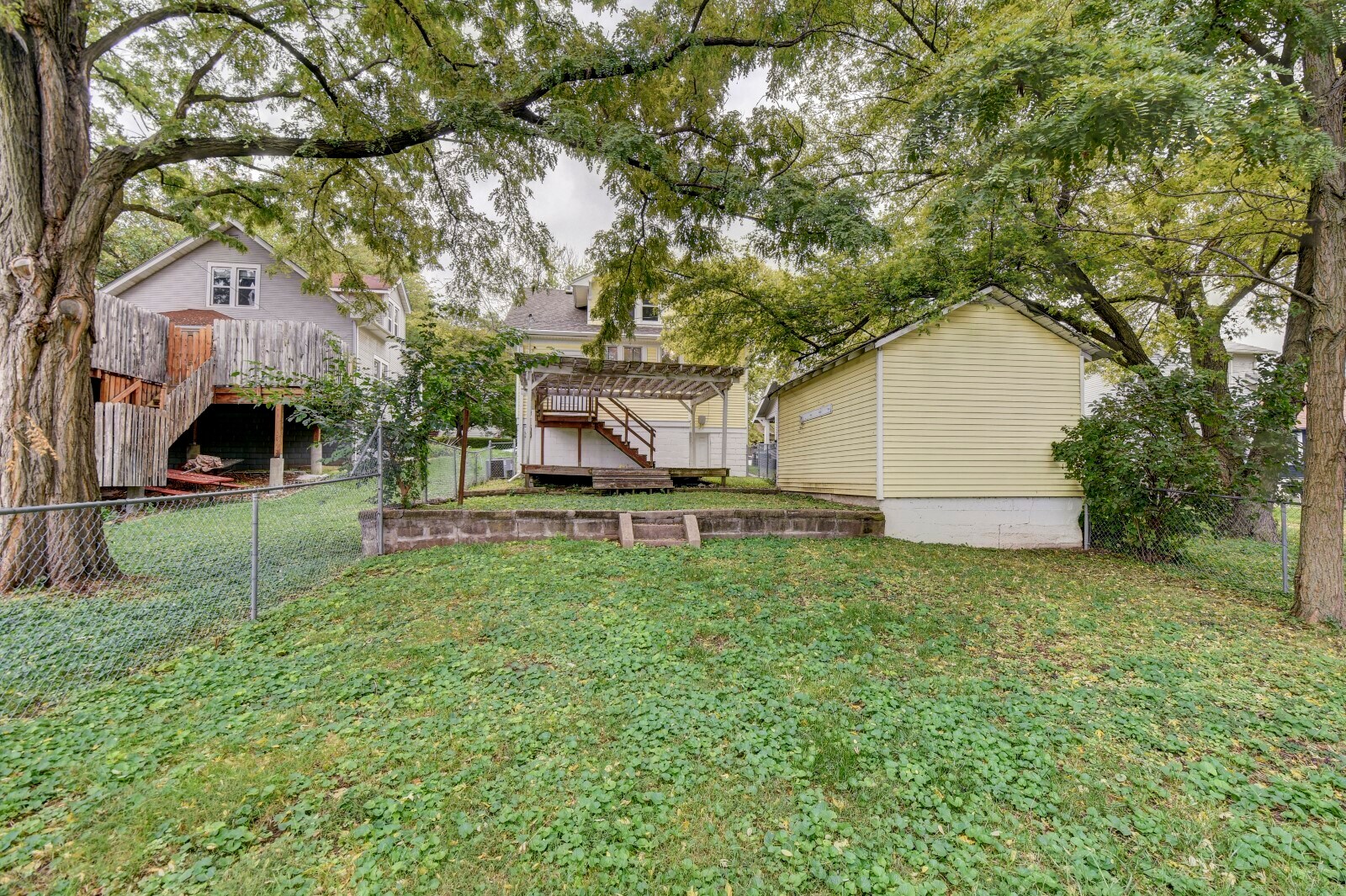 Building Photo - 816 N 43rd St