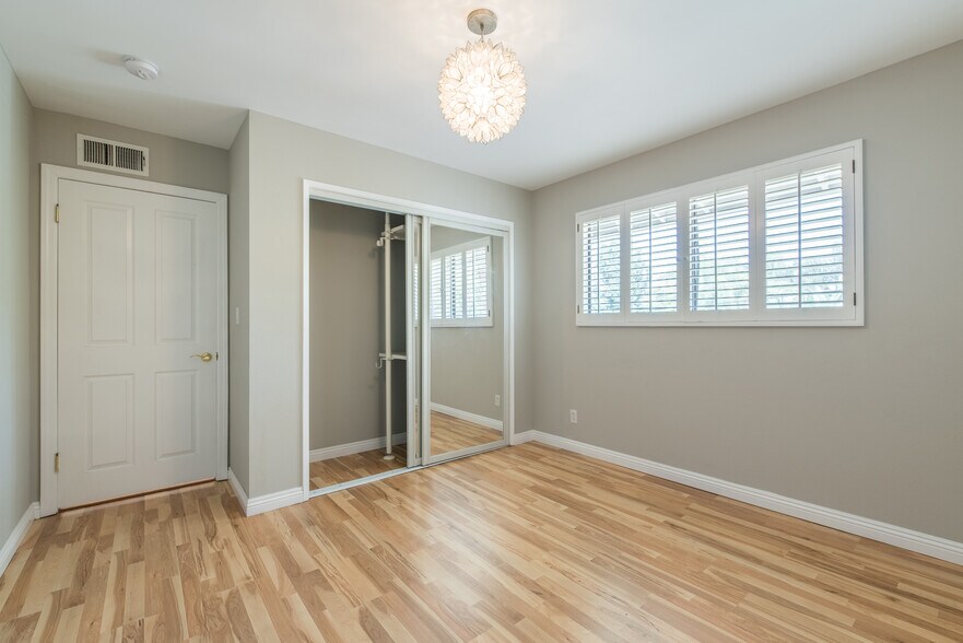2nd bedroom closet - 2781 Mira Vista Dr