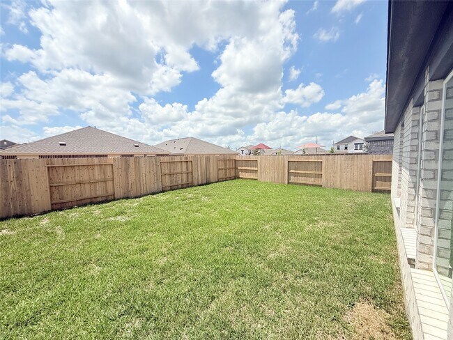 Building Photo - 29035 Great Flatland Trl
