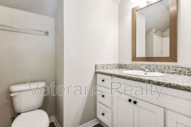 Building Photo - 13444 Willow Oak Cir