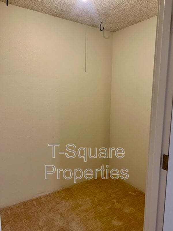 Building Photo - 14140 74th Pl NE