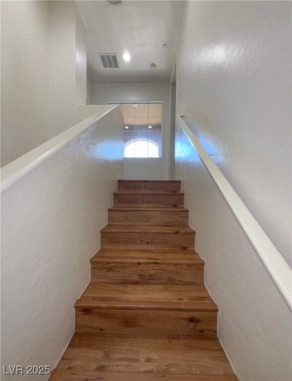 Building Photo - 6868 Sky Pointe Dr