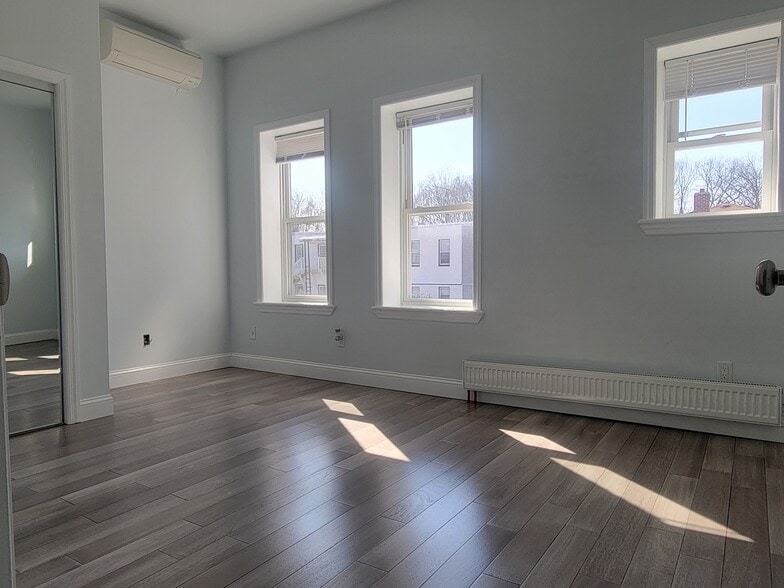 Master Bedroom - 8538 102nd St