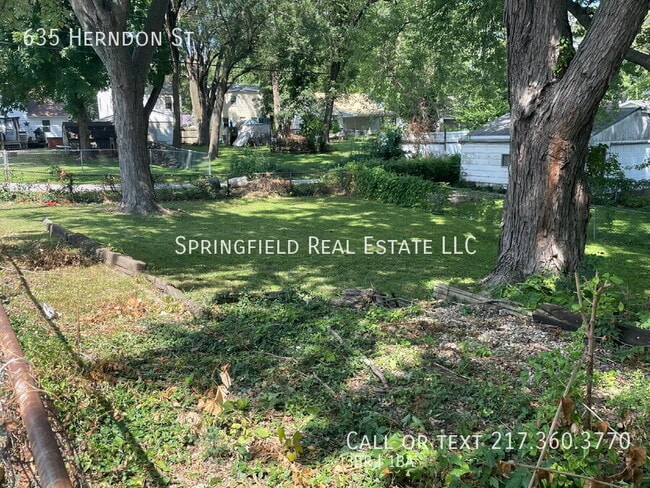 Building Photo - 635 W Herndon St