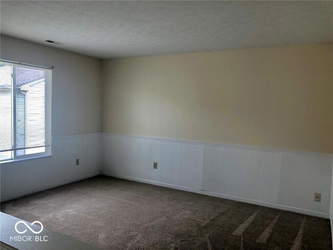 Building Photo - 4946 Lewiston Dr