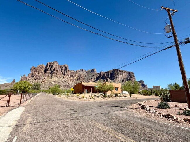 Building Photo - 5968 E Mining Camp St
