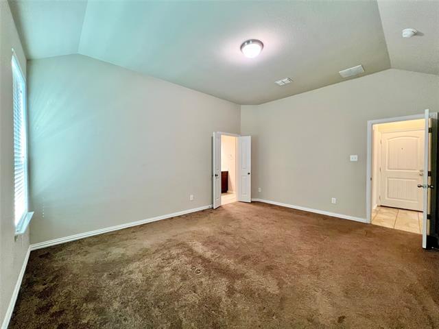 Building Photo - 215 Clark Dr