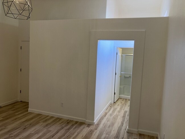 Building Photo - 5200 Dunham Ct