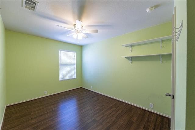 Building Photo - 2620 Van Buren Dr