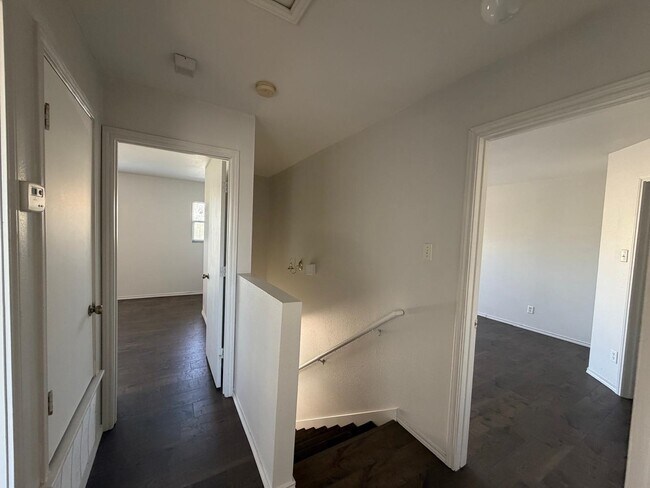 Building Photo - 3203 St Isaac Loop