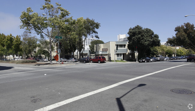 Primary Photo - Buchanan Park Apartments