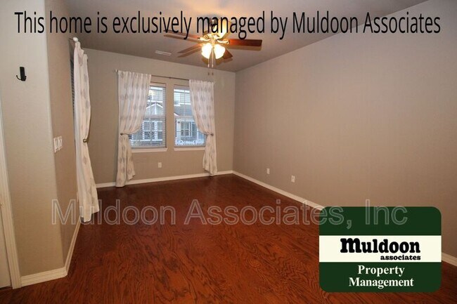 Building Photo - 8883 White Pr Vw