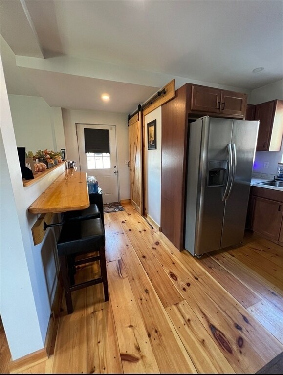 Building Photo - 88 Miller St