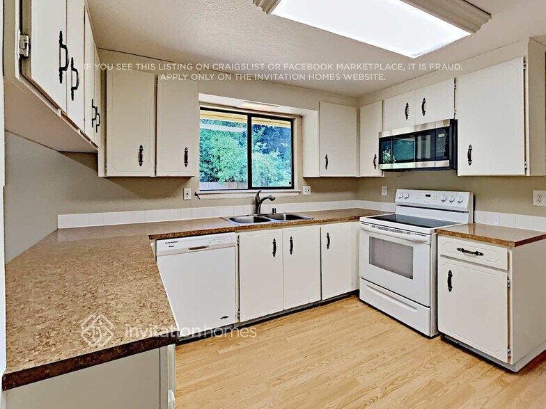 Building Photo - 8102 64th St Ct W