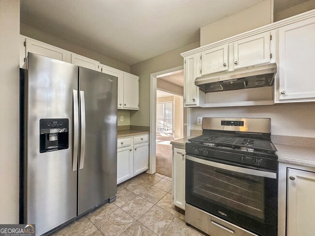 Building Photo - 3340 Summit Pl Dr