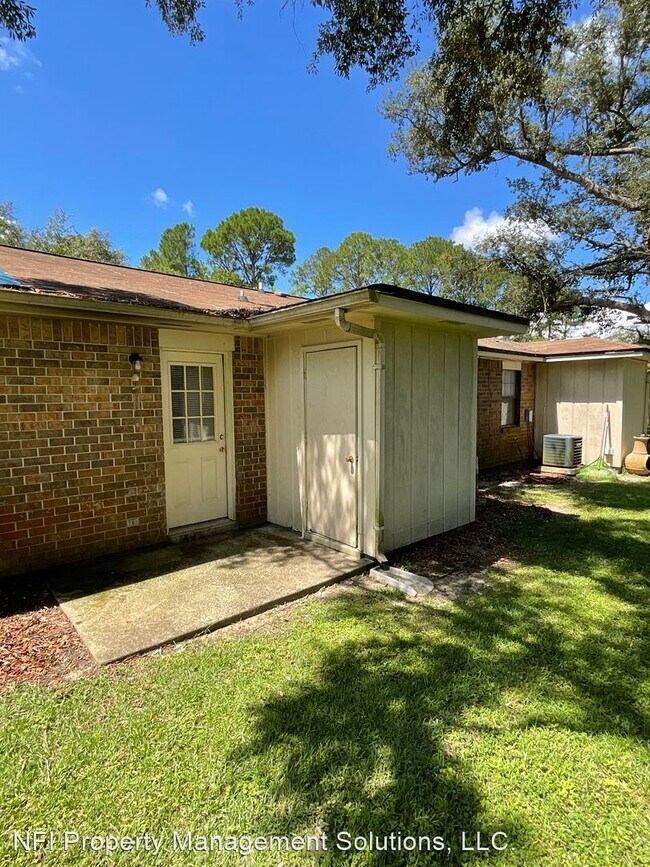 2 br, 1 bath House 10838 Hwy 98 W 10838 US98 Pensacola FL 32506