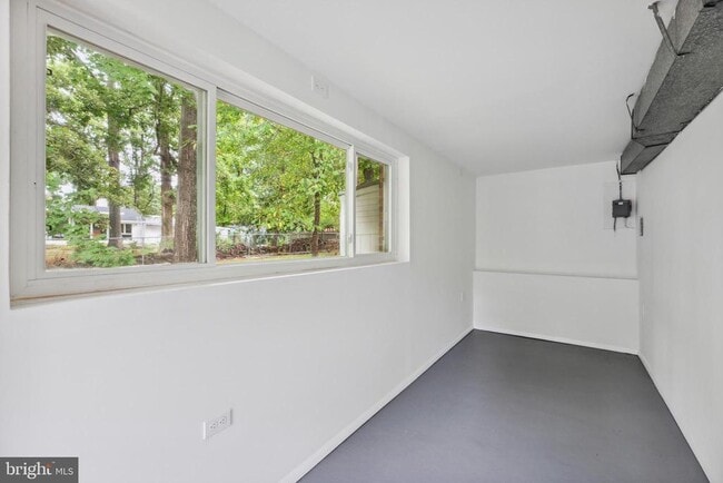 Building Photo - 3538 Devon Dr