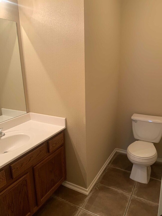 Building Photo - *COMING SOON* Gated Community: 3-Bedroom with Upstairs Loft, Fenced Backyard & Prime Location!