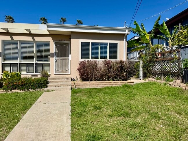 Building Photo - 4832 Jumano Ave