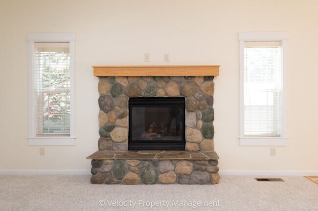 Building Photo - Beautiful Craftsman Home in Yardley Estates!