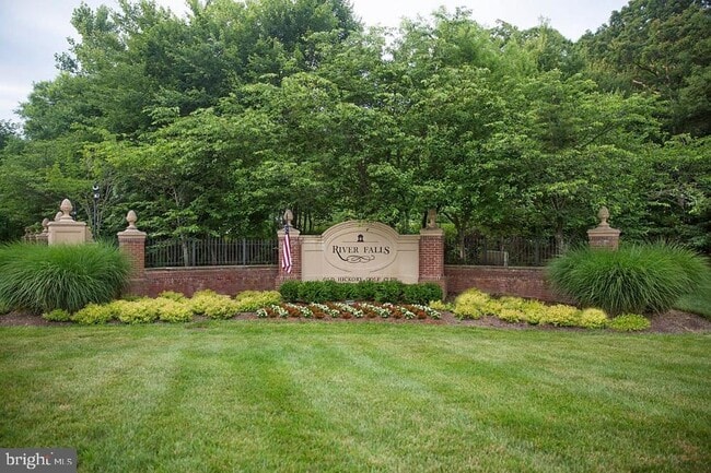 Building Photo - 4619 Beaufont Spring Ct