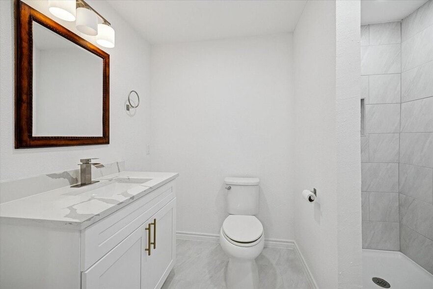 Building Photo - 1500 Harvard St