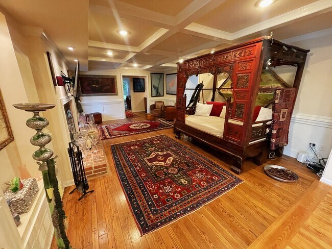 Building Photo - 13209 Lantern Hollow Dr