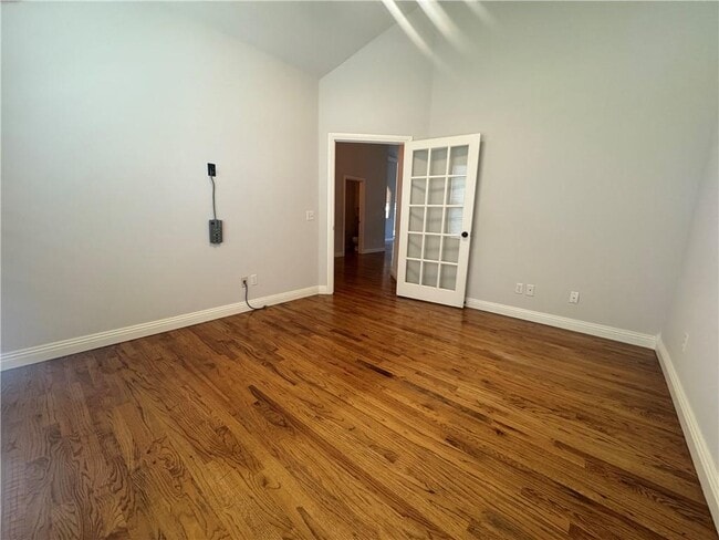 Building Photo - 1707 W Berkeley Ave
