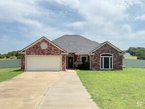 Building Photo - 182 Needlepoint Ln