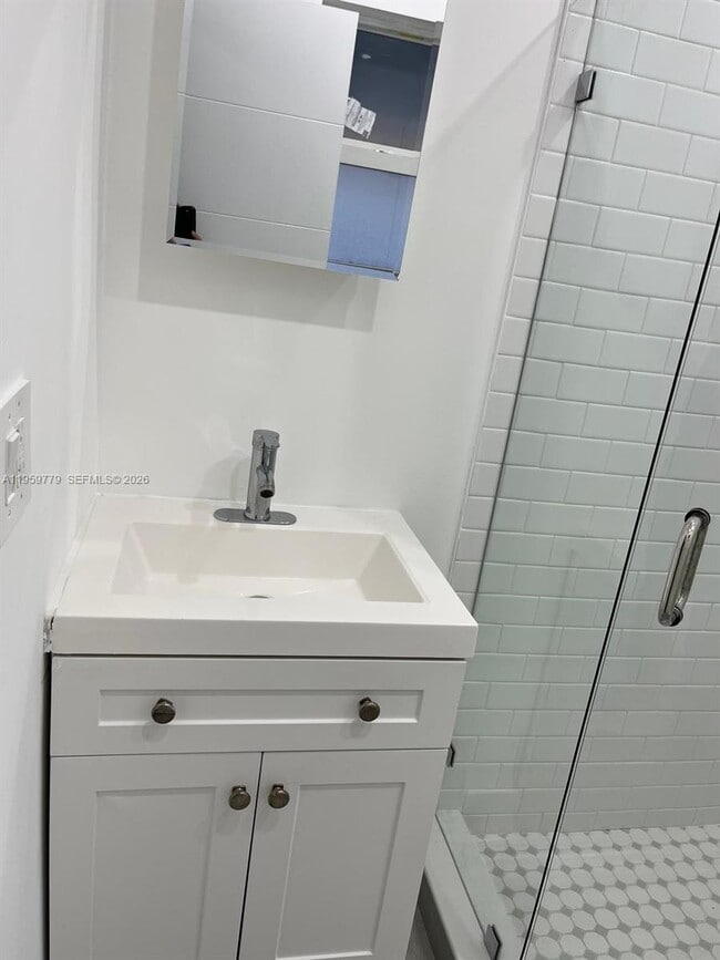 Building Photo - 1719 NW 1st St