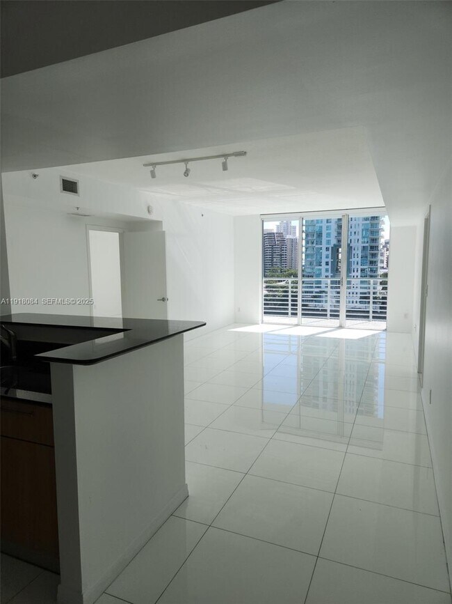 Building Photo - 325 S Biscayne Blvd