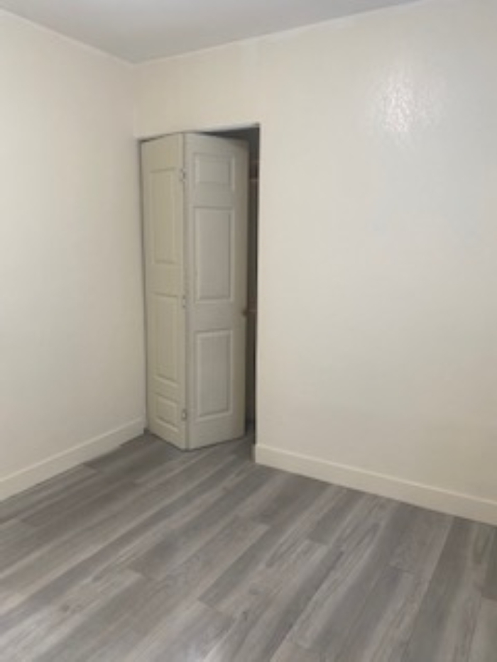 Bedroom closet entry - 6826 Perry Rd