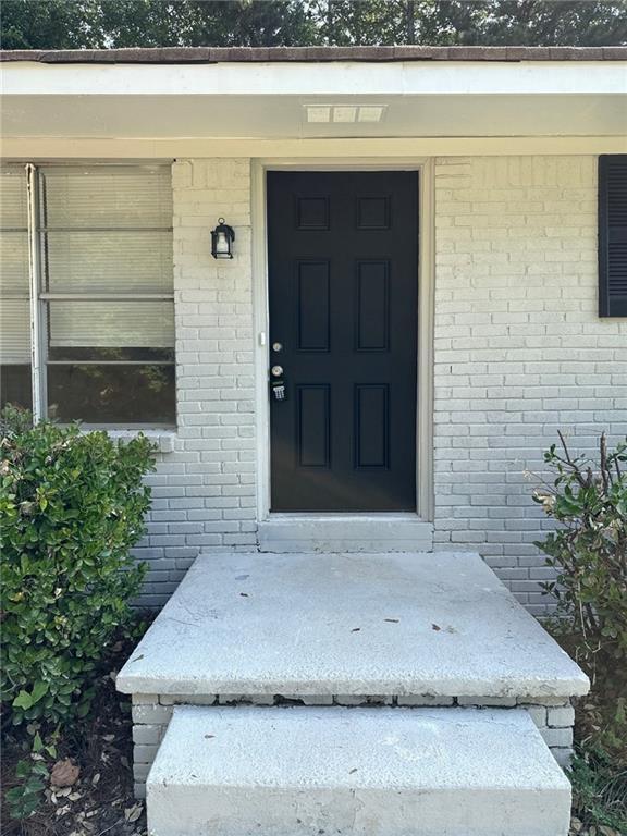 Building Photo - 4680 Ryan Rd