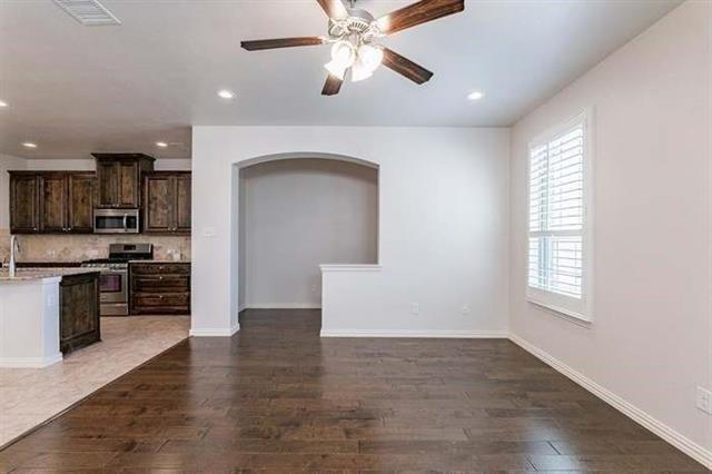 Building Photo - 3927 Cascade Sky Dr