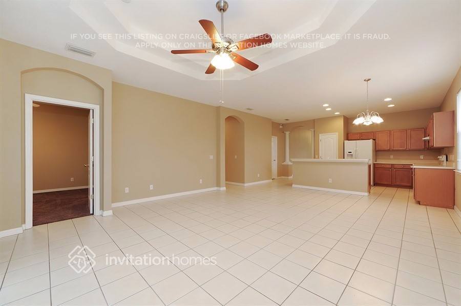 Building Photo - 5015 Lakehurst Ct