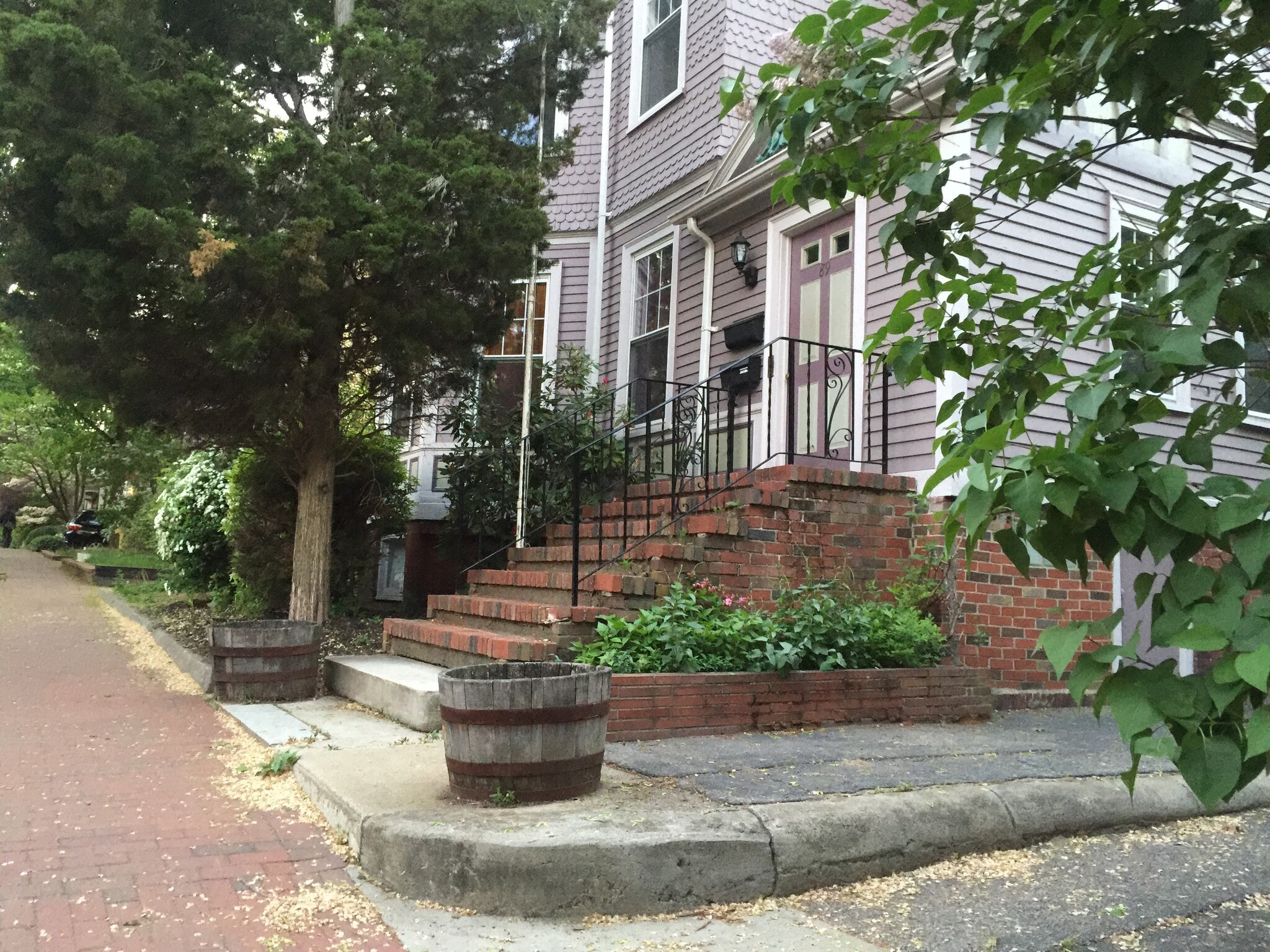 Building Photo - 89 Upland Road