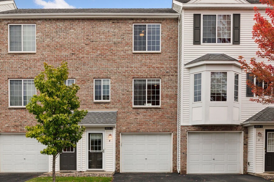 Building Photo - 4818 Education Dr N