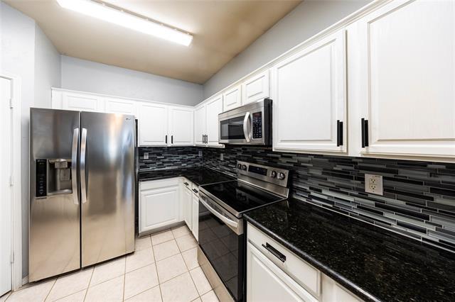 Building Photo - 1554 Charleston Dr
