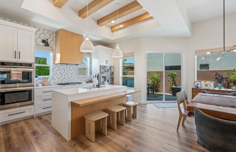 Building Photo - 3214 S Red Sands Way