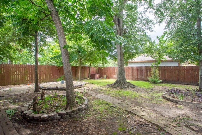 Building Photo - 5414 Forest Timbers Dr