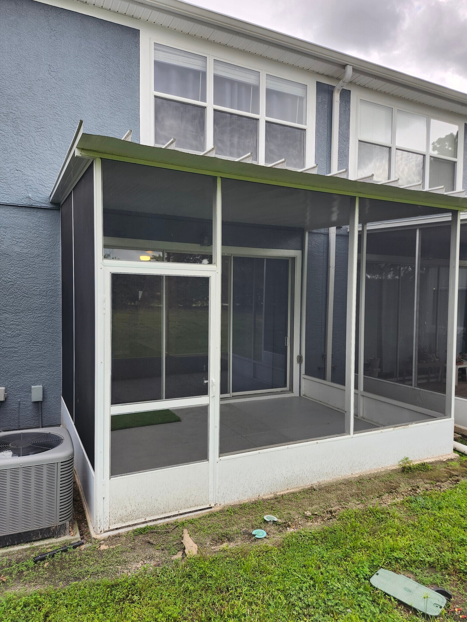 Building Photo - 4170 SW 43rd Cir