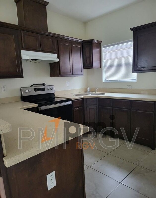 Building Photo - 403 N Lotto Ln