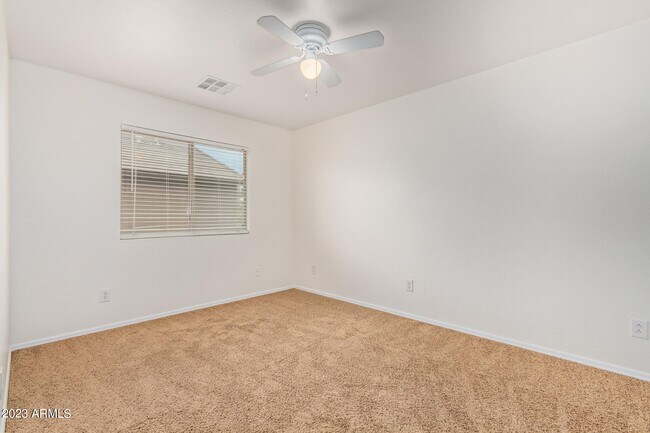 Building Photo - 2521 W Desert Spring Way