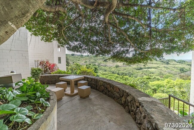 Building Photo - $3,000 / 2 Bed / 2 Bath / 2 Parking – Colonnade on The Green
