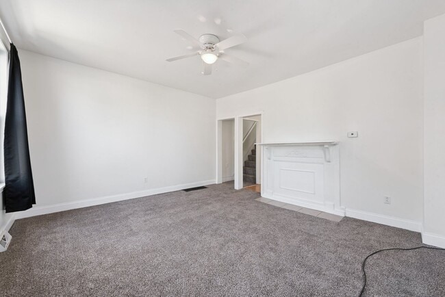 Building Photo - Stunning 2 Bedroom home in Greensburg available September 1!