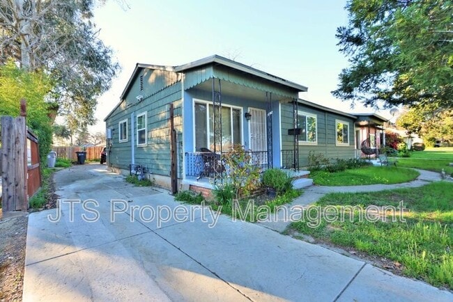 Building Photo - 4702 65th St