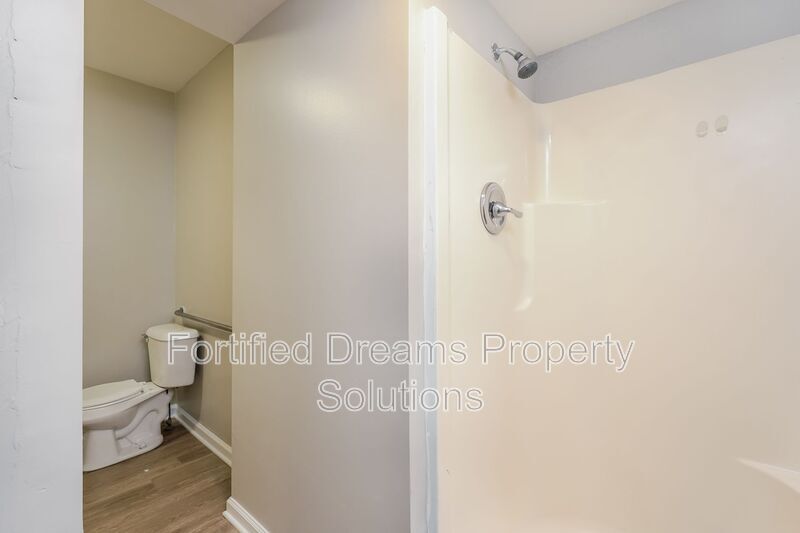 Building Photo - 524 Morgan Rd